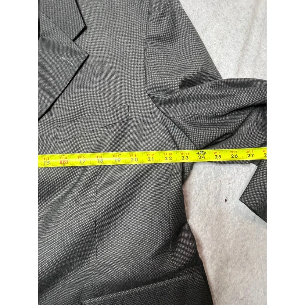Kilburne and Finch Mens Grey‎ 2 Piece Suit 46R 41W Pleated Pants Textured Blazer